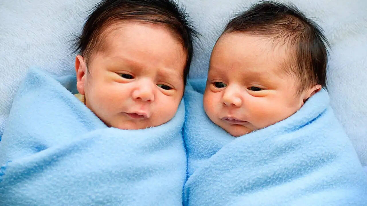 नाइजीरिया का इग्बो-ओरा: जुड़वां बच्चों की राजधानी का रहस्य