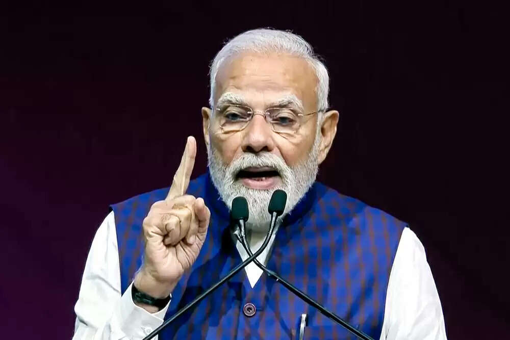 प्रधानमंत्री मोदी का बिहार में जीविका निधि का उद्घाटन