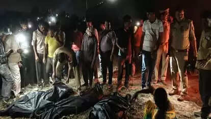 उत्तर प्रदेश में बड़ा रेल हादसा: पांच यात्रियों की मौत