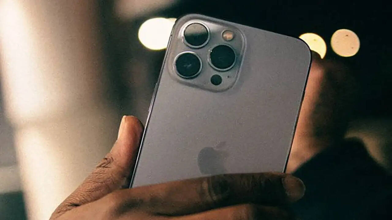 Apple का नया एंटी-थेफ्ट फीचर: iPhone को चोरी से बचाने का स्मार्ट तरीका