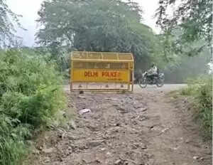दिल्ली में मुठभेड़ के दौरान दो कुख्यात अपराधियों की गिरफ्तारी