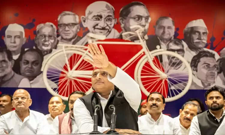 अखिलेश यादव ने भाजपा पर लगाया भेदभाव और भ्रष्टाचार का आरोप