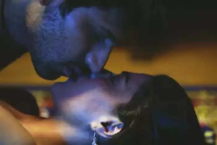 बॉलीवुड की हसीनाओं के लीक हुए MMS: विवादों की एक झलक