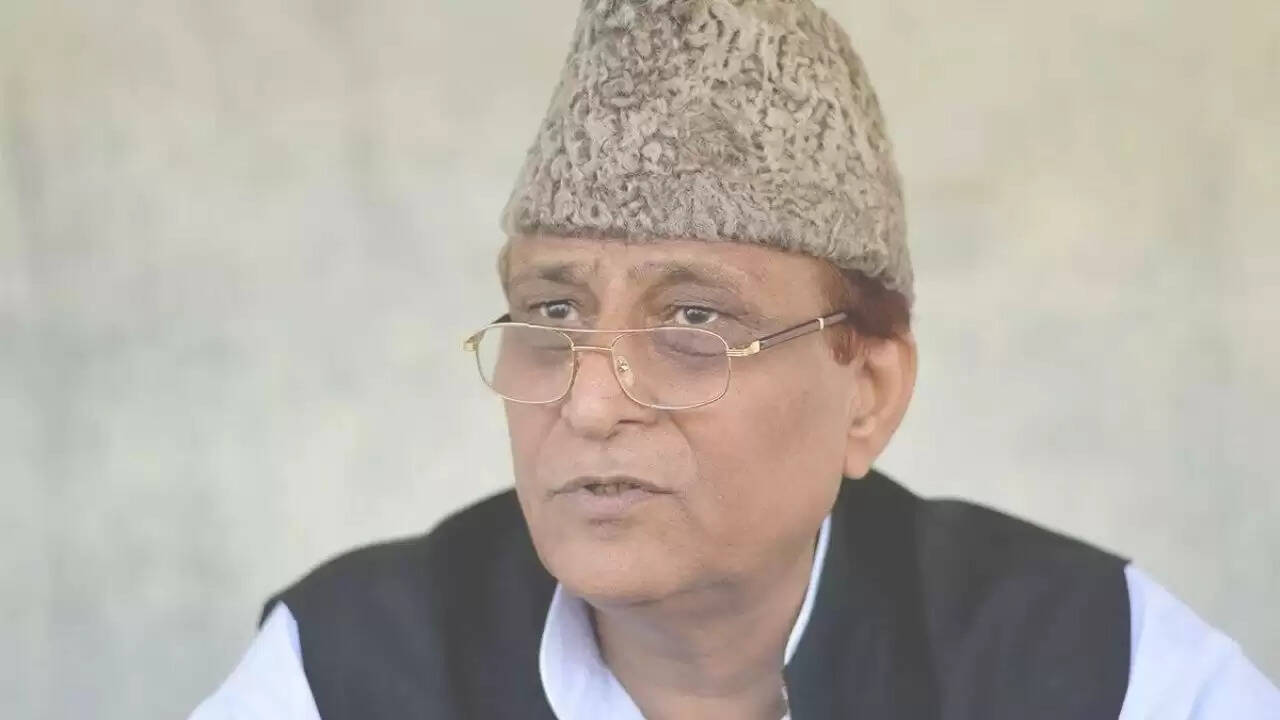 आज़म खान को मिली Y श्रेणी सुरक्षा: क्या है उनके राजनीतिक पुनरुत्थान की कहानी?