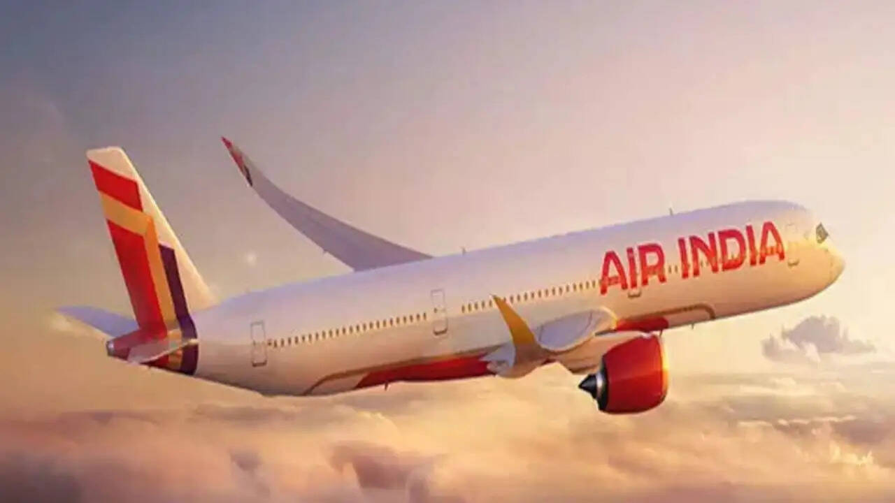 UAE के लिए उड़ानों में बदलाव: एअर इंडिया और IndiGo ने रद्द की उड़ानें