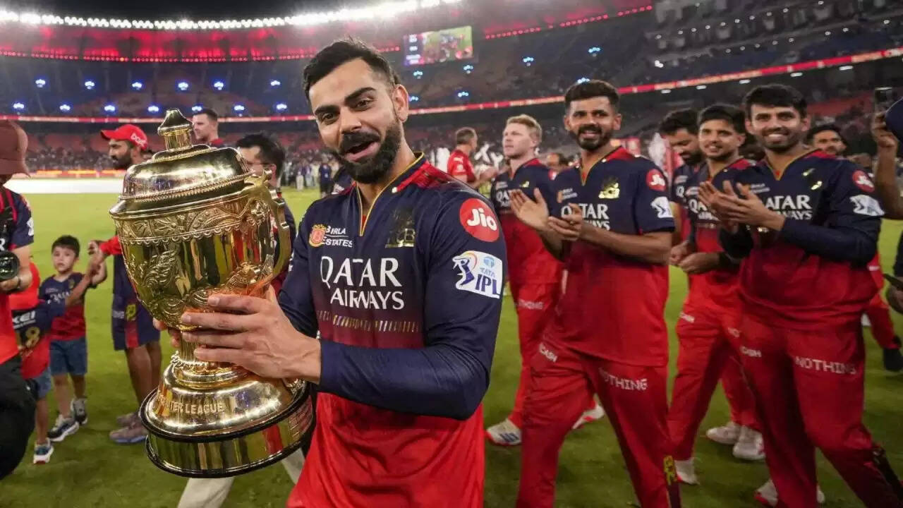 विराट कोहली की ऐतिहासिक जीत: RCB ने IPL 2025 में ट्रॉफी जीती