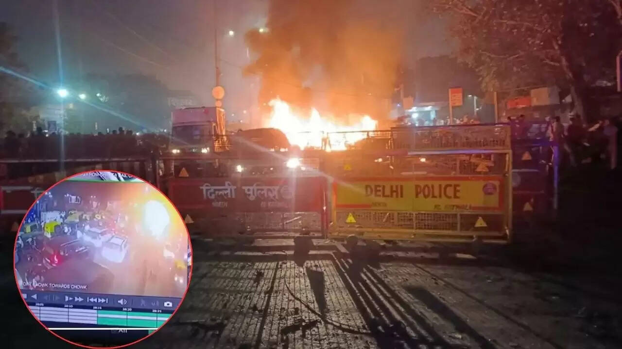 दिल्ली के लाल किले पर विस्फोट की पहली फुटेज हुई वायरल