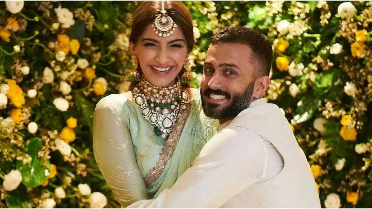 सोनम कपूर की दूसरी गर्भावस्था की खुशखबरी