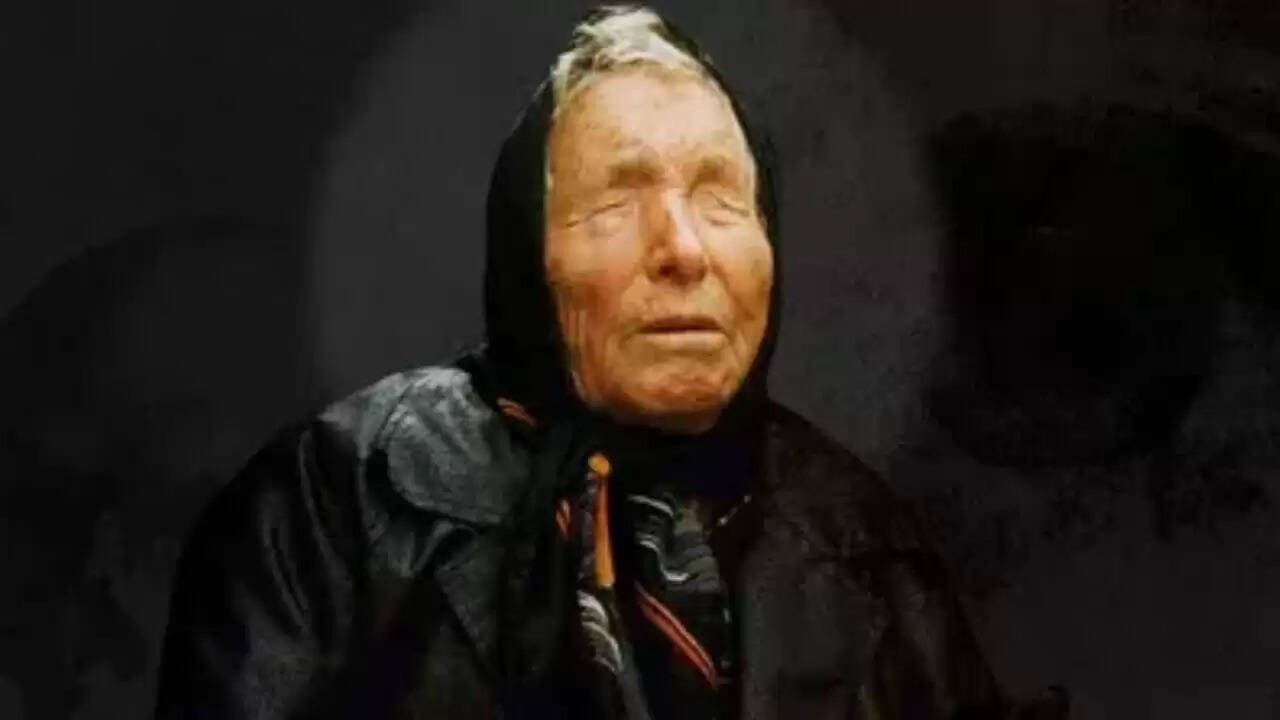 क्या 2026 में सच होंगे बाबा वेंगा के डरावने पूर्वानुमान? जानें उनके भविष्यवाणियों के बारे में