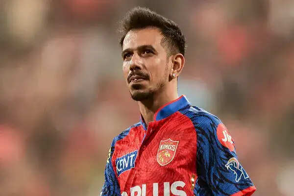 IPL 2026: KKR को चहल से बचने की जरूरत, लेग स्पिनर का रिकॉर्ड शानदार