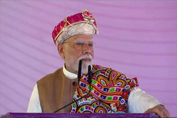 प्रधानमंत्री मोदी का पाकिस्तान को कड़ा संदेश: 'ये नया भारत है'