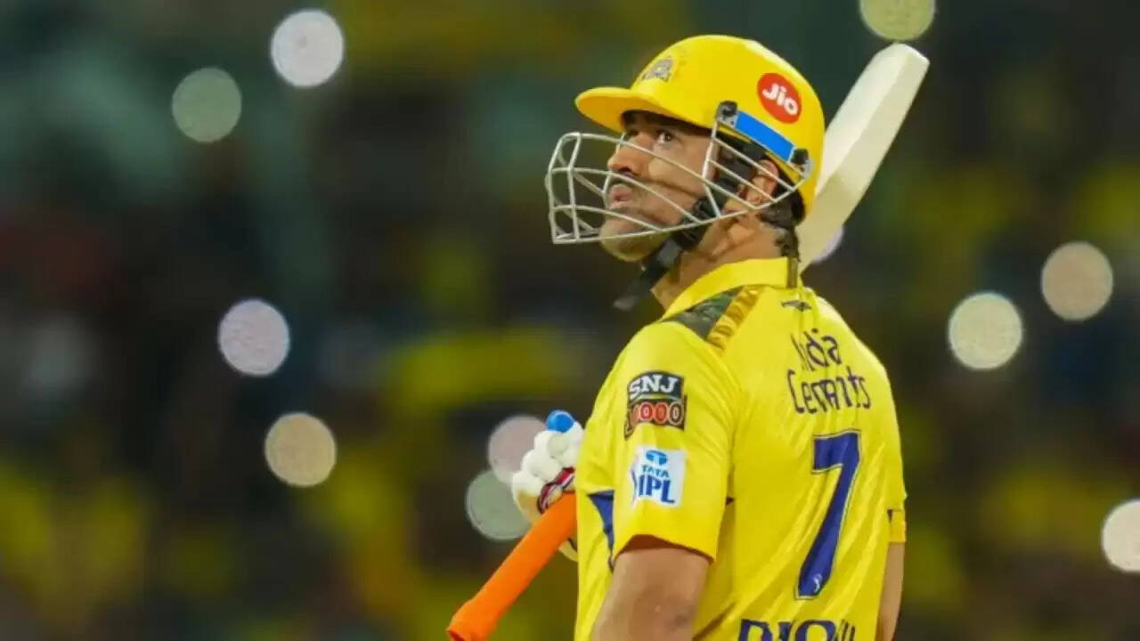 IPL 2026 में MS Dhoni की भूमिका पर उठ रहे सवाल, CSK ने किया मजेदार ट्वीट