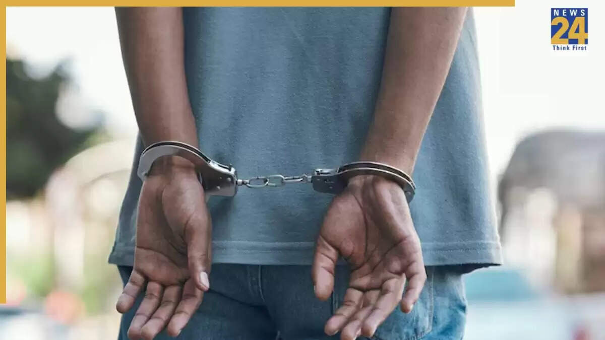 वडोदरा में चड्डी-बनियान पहनने वाले चोर गिरोह का भंडाफोड़, तीन गिरफ्तार