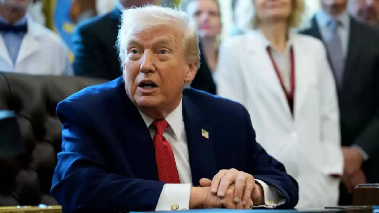 Donald Trump का बड़ा कदम: 30 देशों के राजदूतों की वापसी, जानें क्यों?