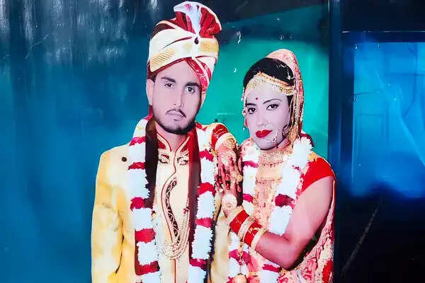 उत्तर प्रदेश में पति की हत्या की साजिश का खुलासा, पत्नी और उसके प्रेमी गिरफ्तार
