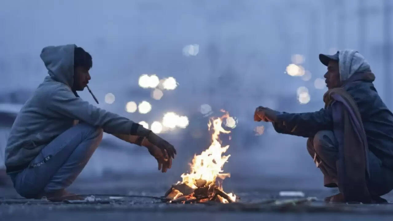 भारत में मौसम का बदलाव: ठंड और बारिश का अलर्ट