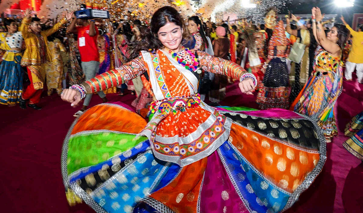 दिल्ली-एनसीआर में नवरात्रि के दौरान गरबा और डांडिया नाइट्स का आनंद लें