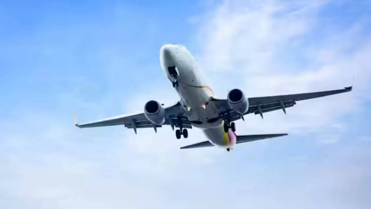 पाकिस्तान के एयरस्पेस बंद करने से हुआ भारी आर्थिक नुकसान