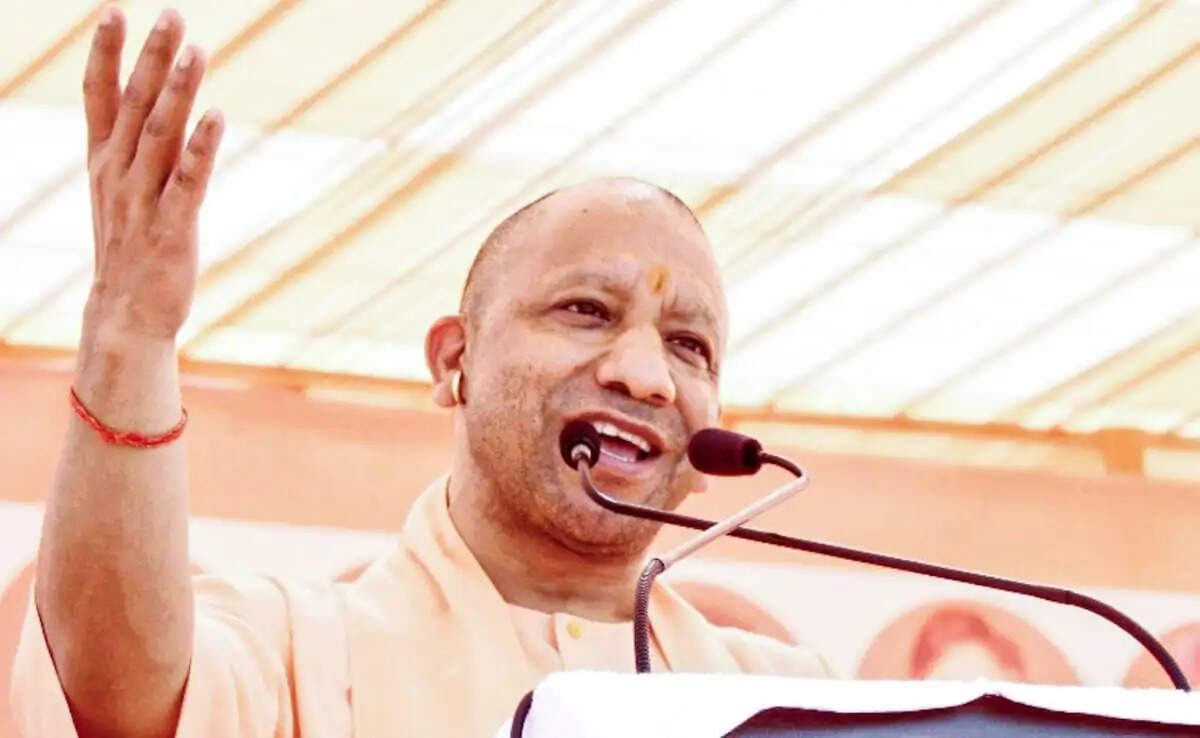 उत्तर प्रदेश में होली पर सरकारी कर्मचारियों के लिए विशेष वेतन और छुट्टियां