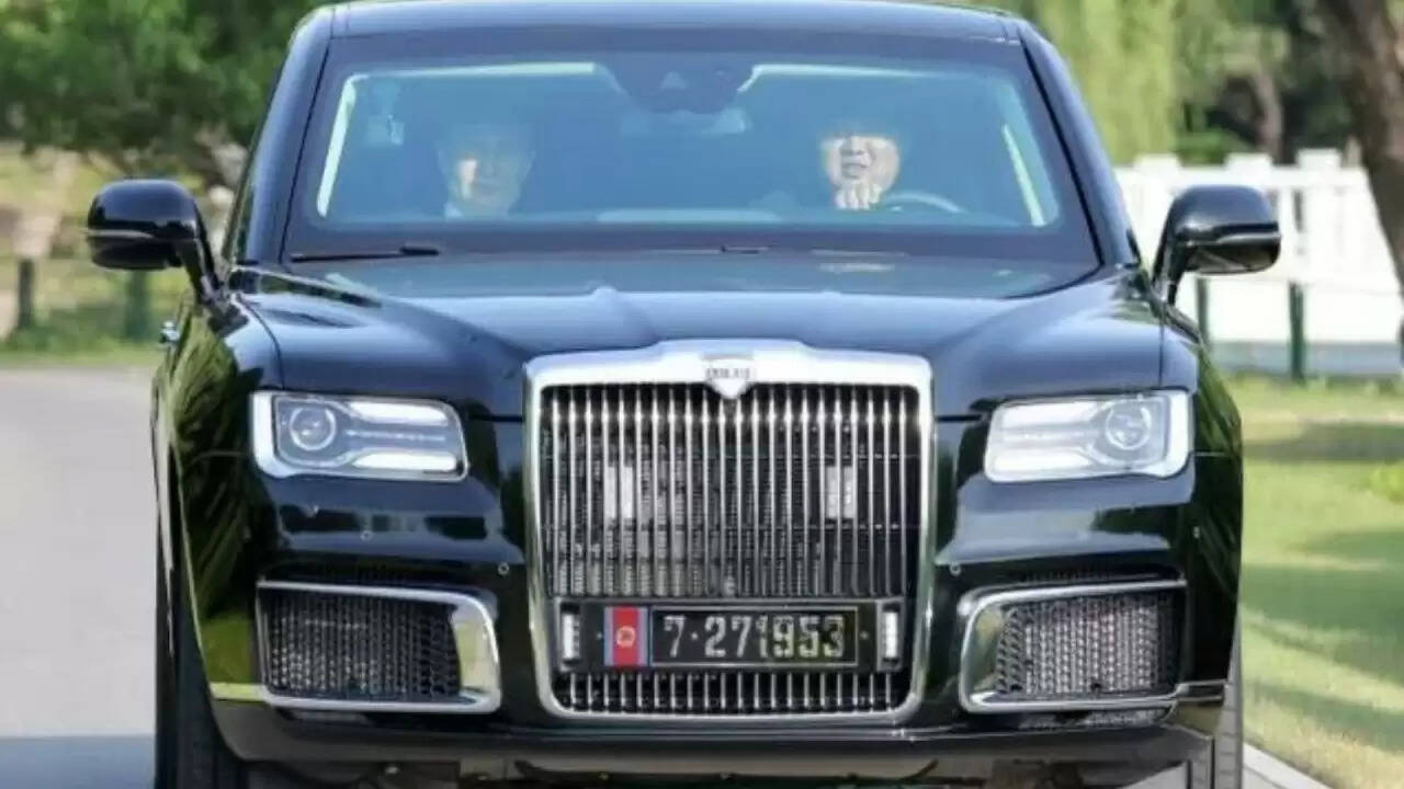 पुतिन की Aurus Senat: दुनिया की सबसे सुरक्षित कार
