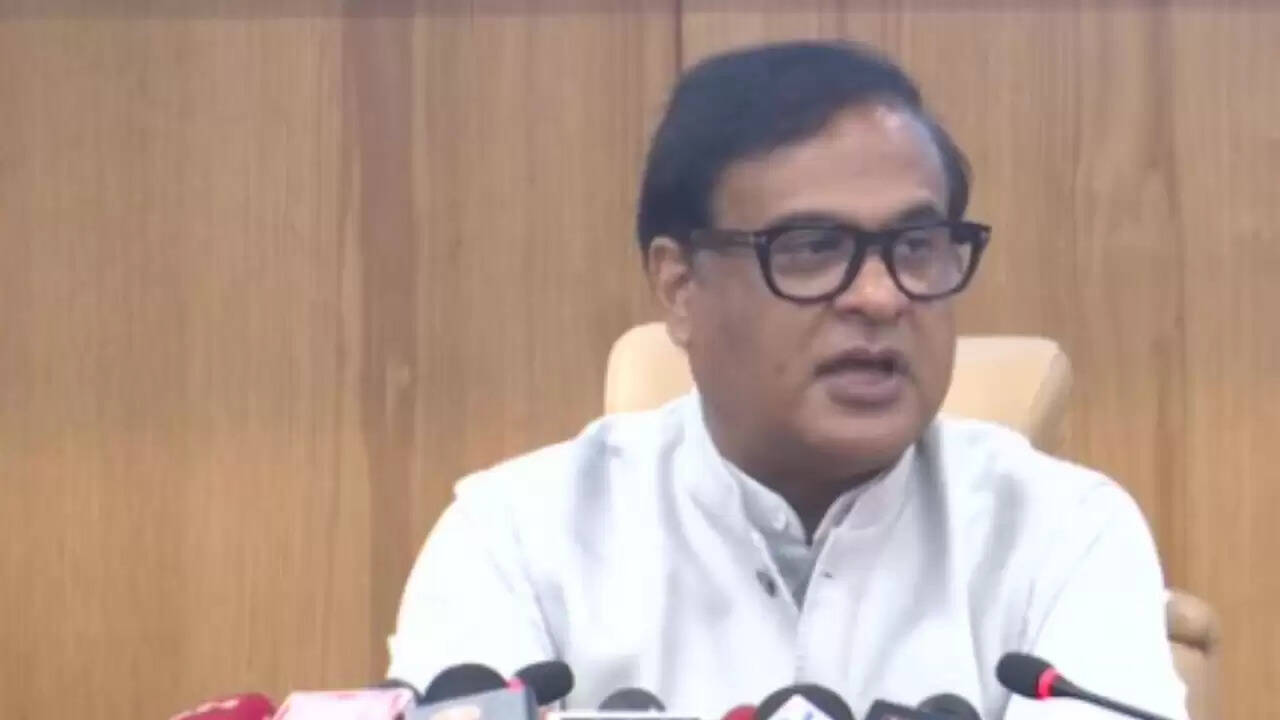 असम सरकार की नई पहल: मेधावी छात्रों को मिलेगा दोपहिया वाहन