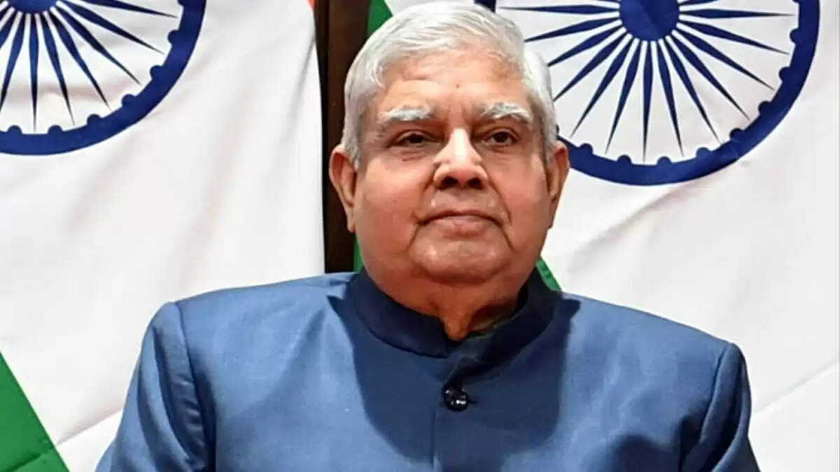 उपराष्ट्रपति जगदीप धनखड़ का इस्तीफा: सैलरी और सुविधाओं की जानकारी