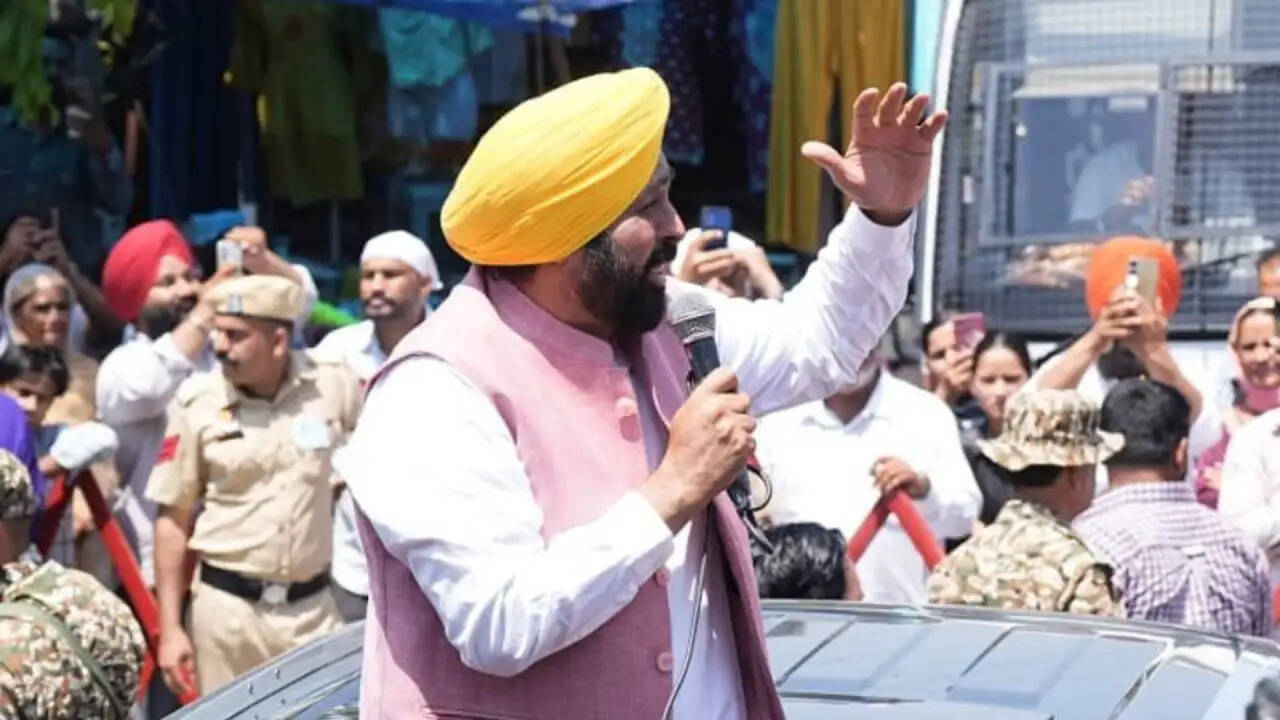 पंजाब में बीएसएफ मुख्यालय के पास हुए धमाकों पर सियासी बवाल: भगवंत मान और डीजीपी के बयान