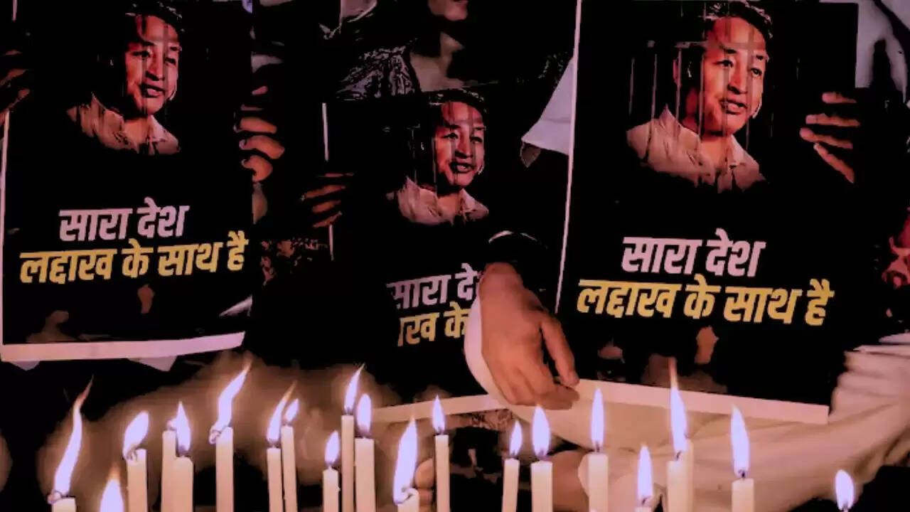 क्या सोनम वांगचुक के पाकिस्तान से हैं संबंध? लद्दाख में बढ़ते विवाद पर डीजीपी का बयान