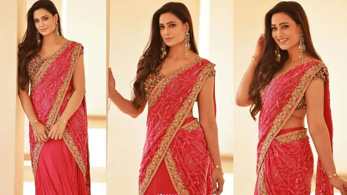 श्वेता तिवारी की नई तस्वीरें: 45 की उम्र में भी बिखेरती हैं जलवा