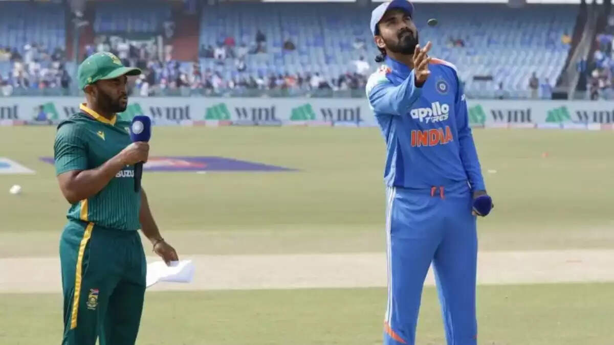 टीम इंडिया ने ODI क्रिकेट में लगातार 20 टॉस हारने का अनचाहा रिकॉर्ड बनाया