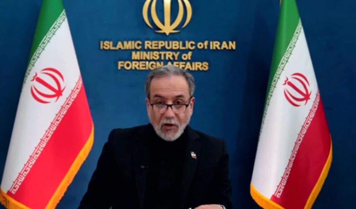 ईरान के विदेश मंत्री ने अमेरिका और इज़राइल की निंदा की