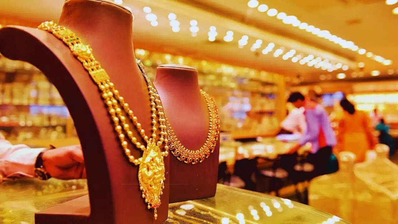 क्या अक्षय तृतीया 2026 पर सोना खरीदना होगा फायदेमंद? जानें विशेषज्ञों की राय