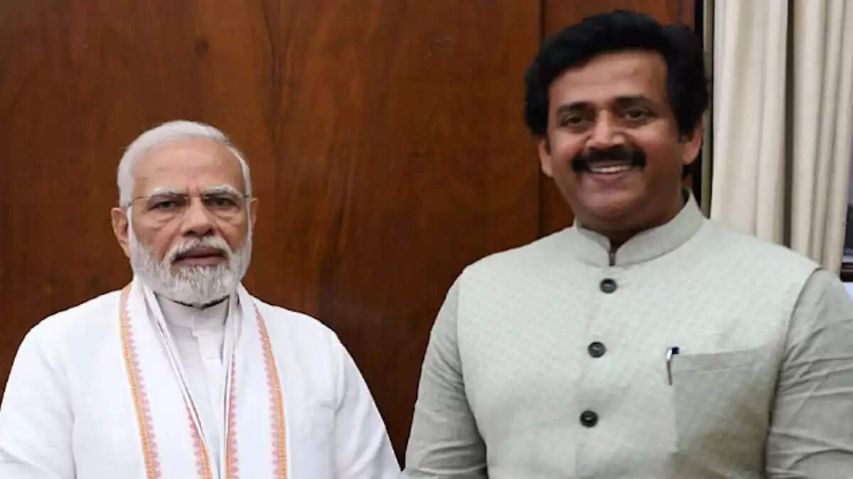 रवि किशन ने पीएम मोदी से मुलाकात का दिलचस्प किस्सा साझा किया