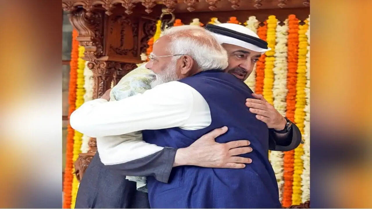 प्रधानमंत्री मोदी और UAE राष्ट्रपति के बीच महत्वपूर्ण वार्ता