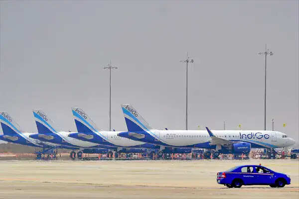 भारतीय एयरलाइंस पर संकट: जेट फ्यूल की बढ़ती कीमतें उड़ानों को कर सकती हैं प्रभावित