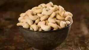 रात में दो काजू खाने के अद्भुत स्वास्थ्य लाभ