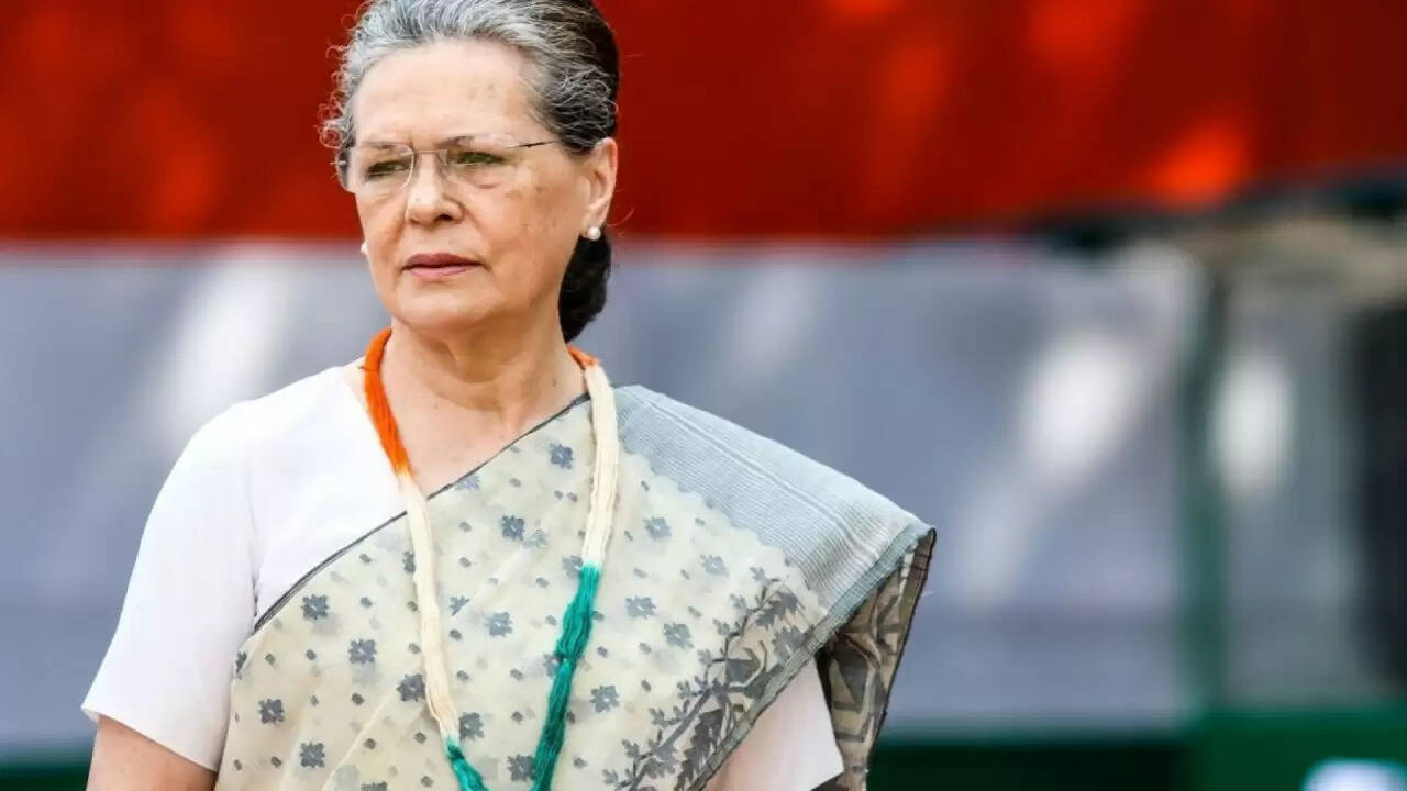 संसद के मानसून सत्र से पहले सोनिया गांधी की रणनीतिक बैठक: क्या होंगे नए मुद्दे?