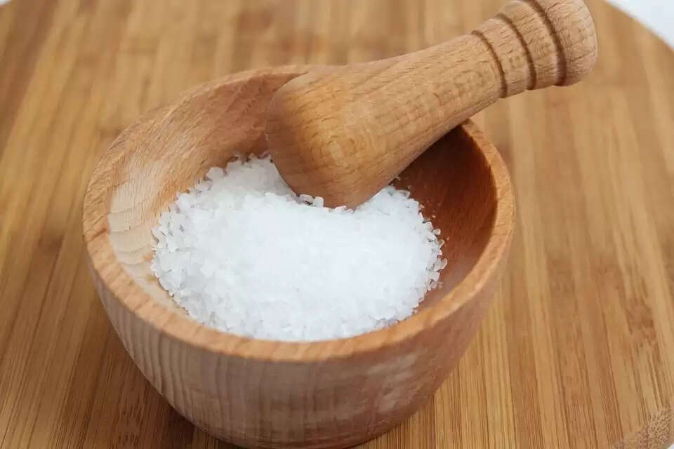 शक्कर के स्वास्थ्य लाभ: जानें इसके फायदे और उपयोग