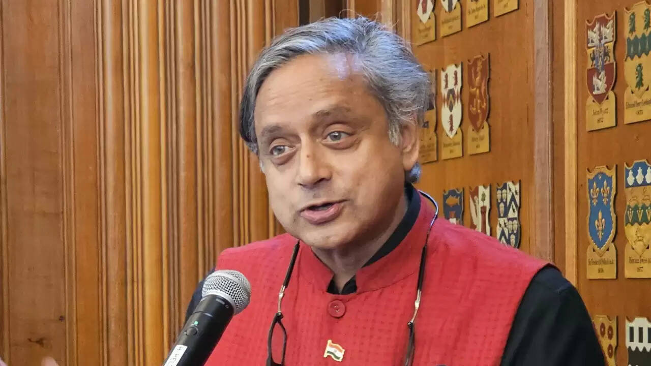 संसद में ऑपरेशन सिंदूर पर बहस: क्या शशि थरूर होंगे अनुपस्थित?