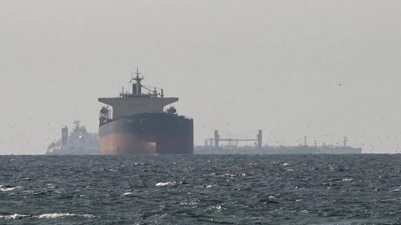 ईरान ने मलेशिया के जहाजों को होर्मुज स्ट्रेट में दी फ्री पास, जानें क्यों?