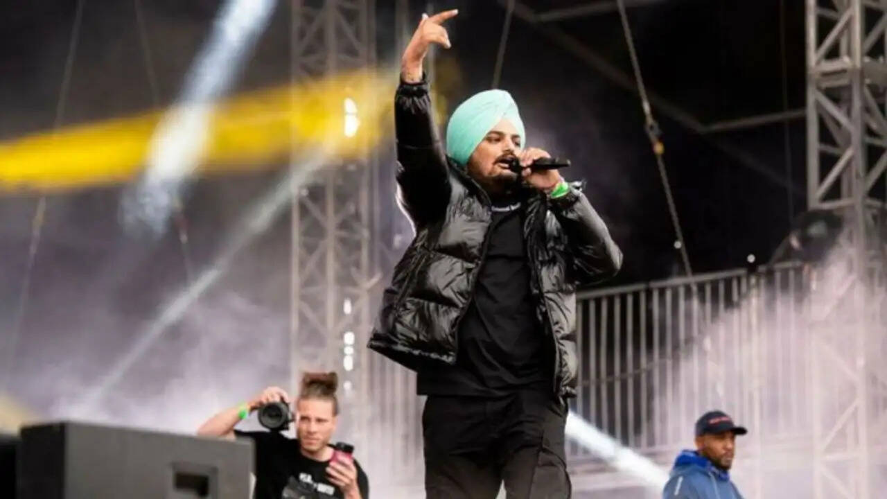 सिद्धू मूसेवाला का अनोखा होलोग्राम वर्ल्ड टूर: फैंस के लिए एक नई शुरुआत