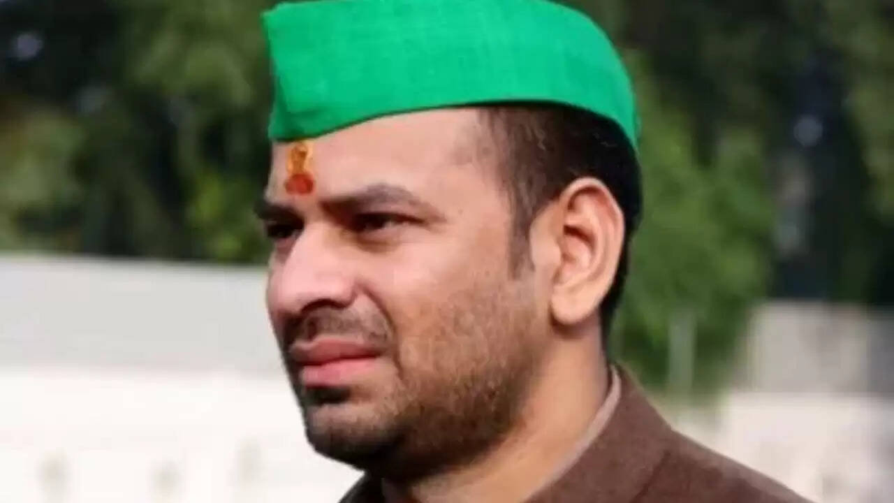 तेज प्रताप यादव ने RJD से निष्कासन पर उठाए सवाल, सुरक्षा की मांग की