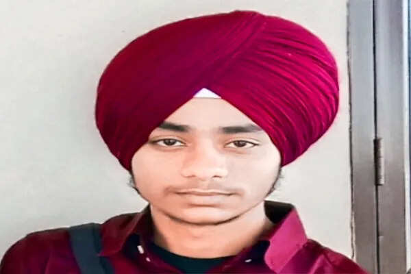 स्कूली बच्चों का विधानसभा सेशन: संविधान दिवस पर अनोखी पहल