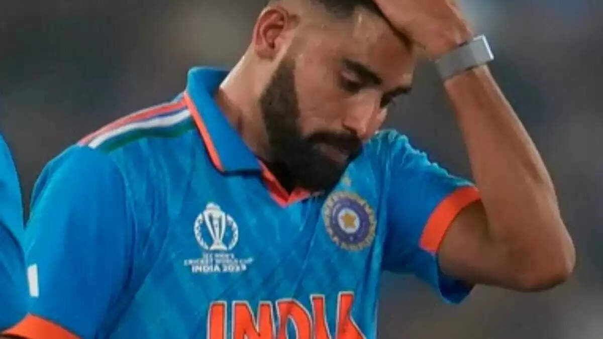 मोहम्मद सिराज ने चैंपियंस ट्रॉफी में न चुने जाने पर रोहित शर्मा की सलाह का किया खुलासा