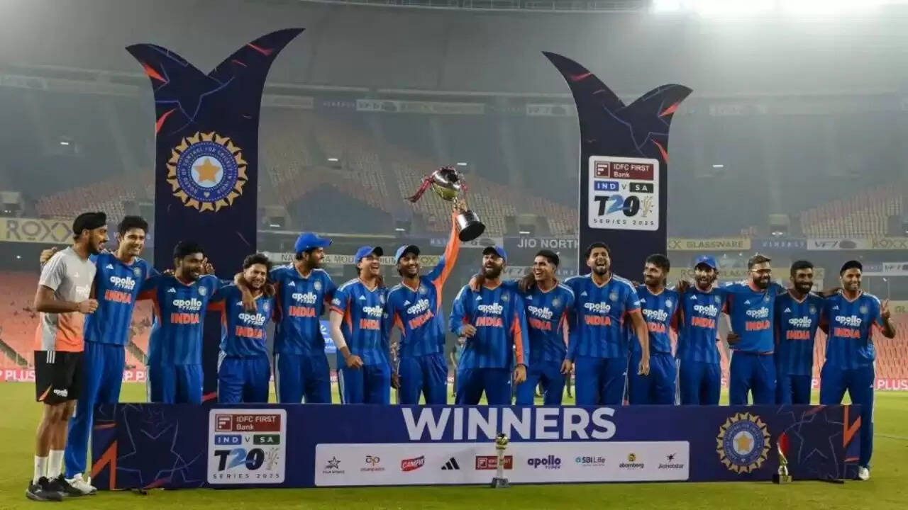 भारत ने टी20 सीरीज में साउथ अफ्रीका को हराया, ट्रॉफी मिली गुमनाम खिलाड़ी को