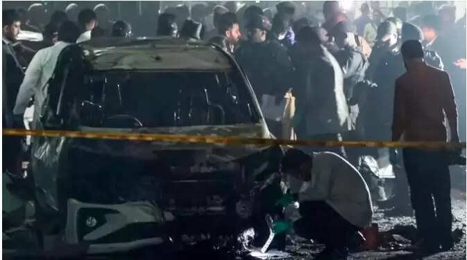 दिल्ली बम धमाके में एक और आरोपी की गिरफ्तारी, एनआईए की जांच जारी