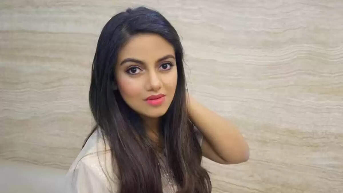 पलाश मुच्छल की पूर्व प्रेमिका बिरवा शाह: शादी की अनिश्चितता के बीच पुरानी लव स्टोरी का खुलासा