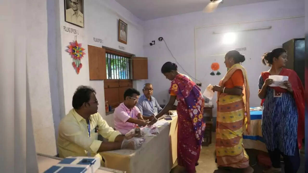 नेपाल की राजनीतिक उथल-पुथल का बिहार पर असर: सीमावर्ती जिलों में आर्थिक संकट