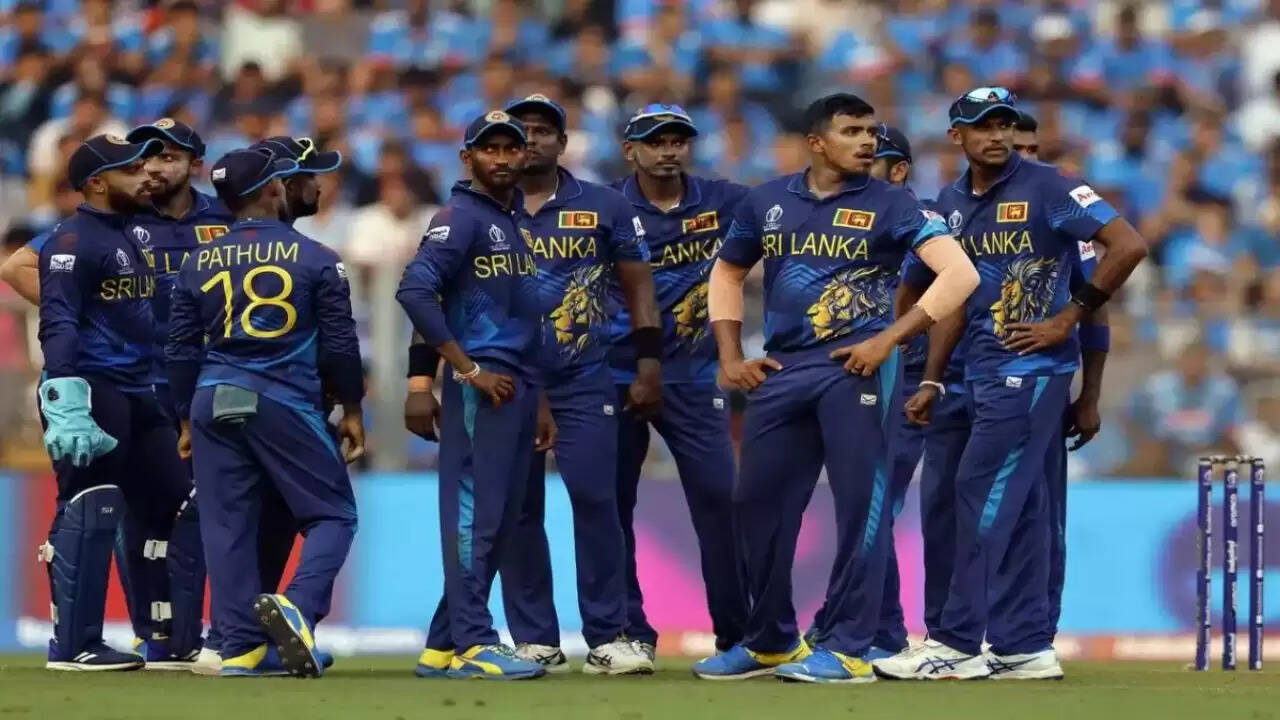 श्रीलंकाई क्रिकेट खिलाड़ियों ने पाकिस्तान दौरा सुरक्षा चिंताओं के चलते छोड़ा