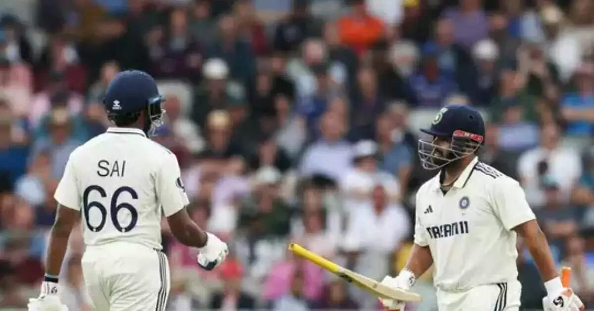 भारत और इंग्लैंड के बीच चौथे टेस्ट में बल्लेबाजों का जलवा